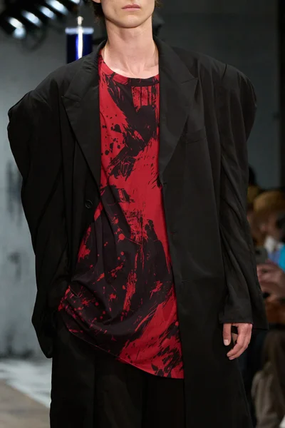 Look 45